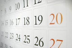 Calendar dates from monday to sunday