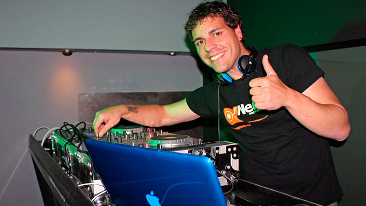 DJ Carlos Nemux DJ Carlos Nemux
